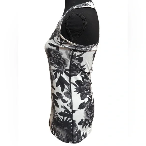 Floral Print Women's Tank Top - Picture 6 of 9